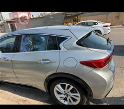 إنفينيتي QX30